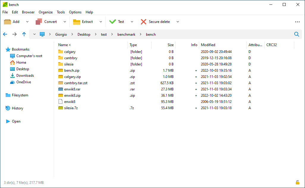 PeaZip showing ZIP, RAR, and 7z archives